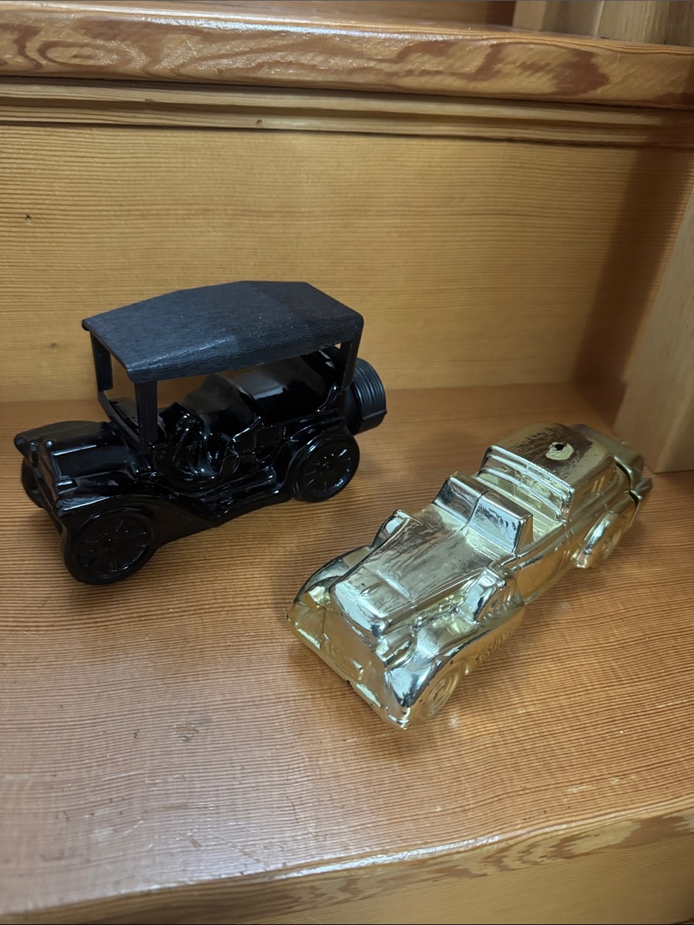Avon Touring Black & Gold Cadillac Excalibur After Shave bottles Glass Cars